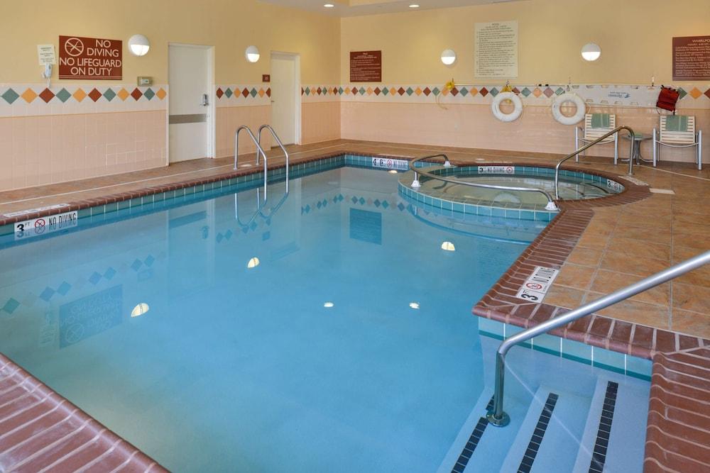 Hilton Garden Inn Терре-Хот Екстер'єр фото